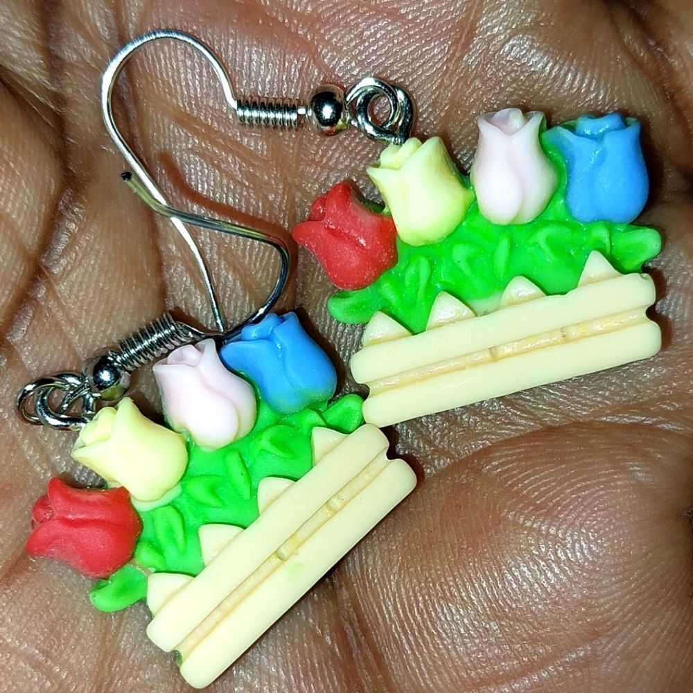 Floral Super cute, colorful, fun earrings - Picture 2 of 5